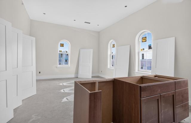 101 Monroe Street Gallery 4