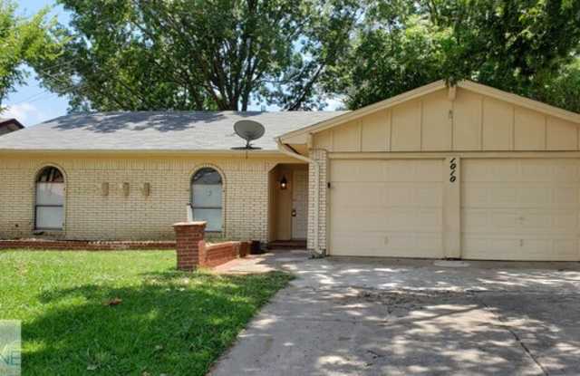 1010 Judy Lynn Drive - 1010 Judy Lynn Drive, Arlington, TX 76014