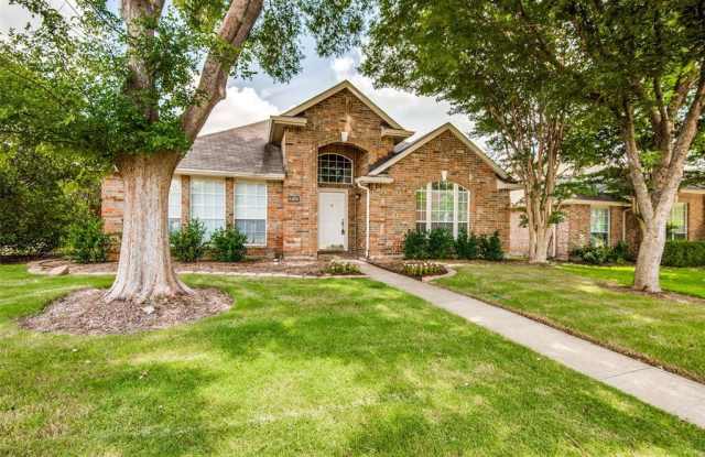 6304 Charleston Drive Gallery 3