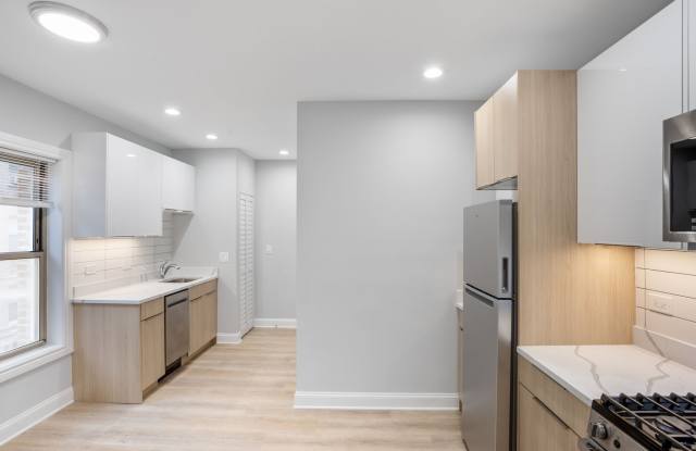 1635 W Chase Ave photos photos