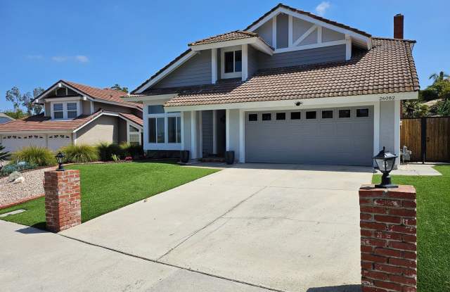 Pool Home 4 Bedroom photos photos Pool Home 4 Bedroom photos photos