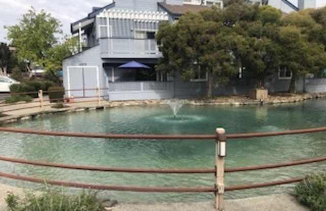 Beautiful Unit | Enjoy the lifestyle!!! | 413 Cork Harbour Circle #A Gallery 4