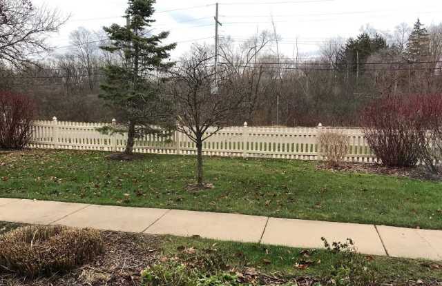 1945 Knollwood Drive Gallery 4