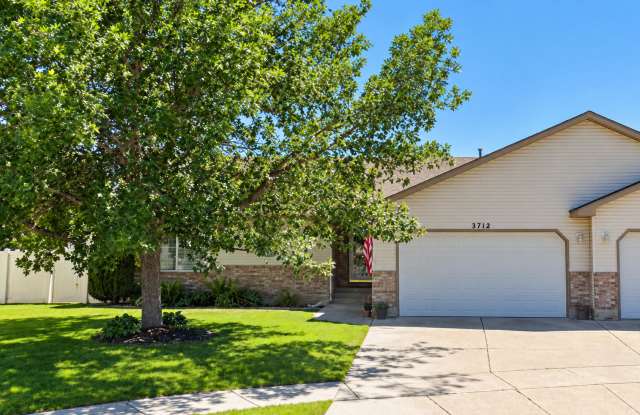 3712 Silverwood Cir Gallery 1