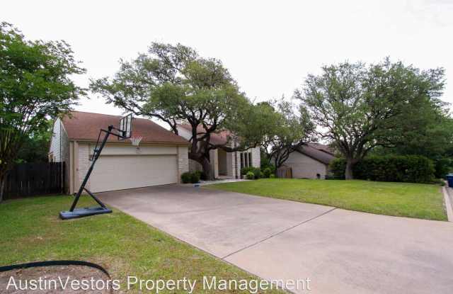 9406 Rolling Oaks Trail Gallery 4