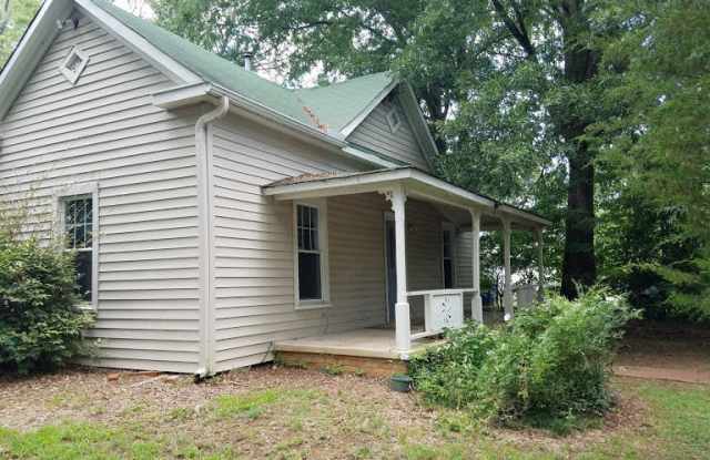 202 Maple Ave Apt A Gallery 2