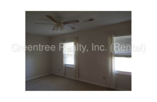 5043 Village Green Way Gallery 2