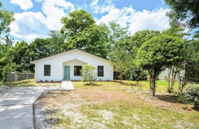 202 S Boston Ave - 202 South Boston Avenue, DeLand, FL 32724