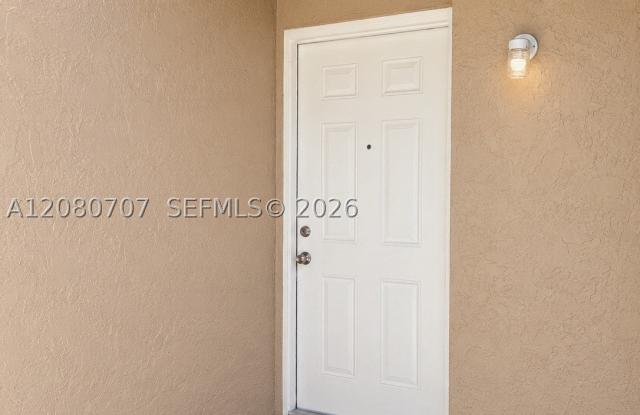 20108 SW 123rd Dr Gallery 2
