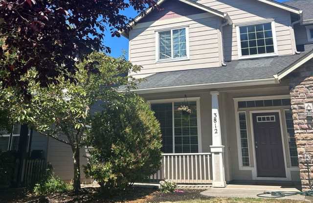 Spacious 4 BD Home with Loft & Community Amenities photos photos