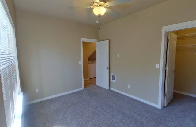 Hilyard Townhomes Gallery 3