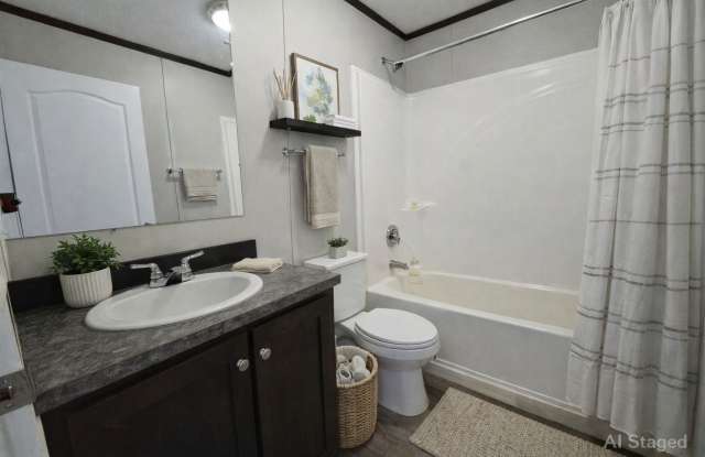 36 BELAIRE DR Gallery 3