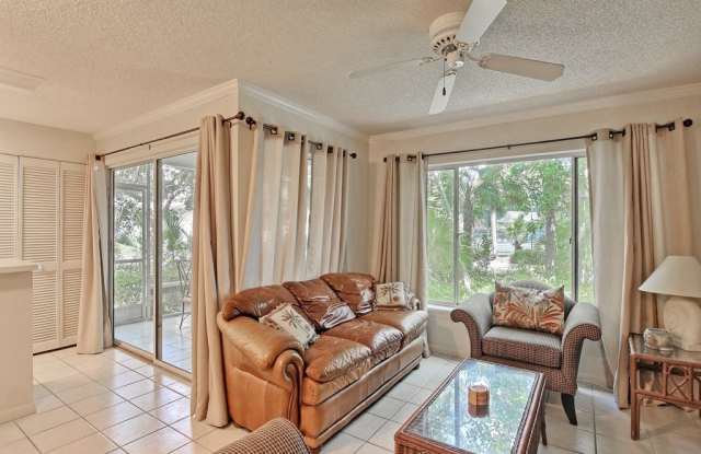1315 E Winding Oaks Circle Gallery 3
