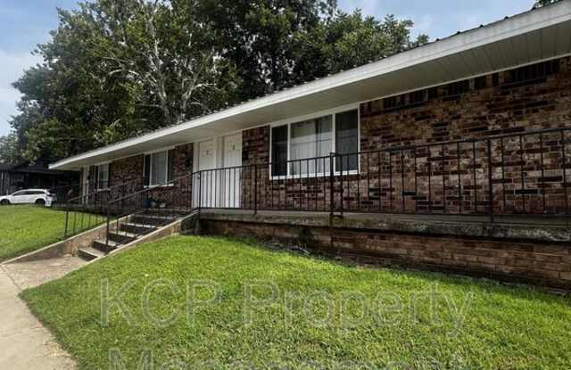 1620 South H - 3 photos photos