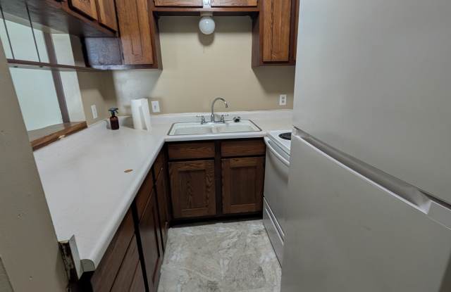 2921 SW Atwood Avenue -Unit# 1 Gallery 4