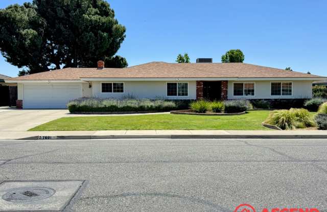 Lovely Home In Olive Dr Area! photos photos
