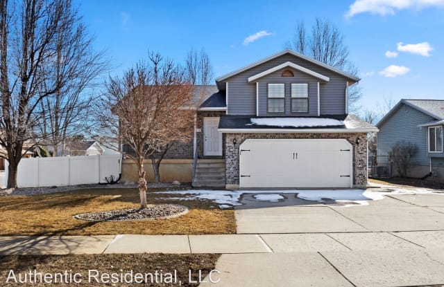 115 W 1225 N - 115 West 1225 North, Layton, UT 84041