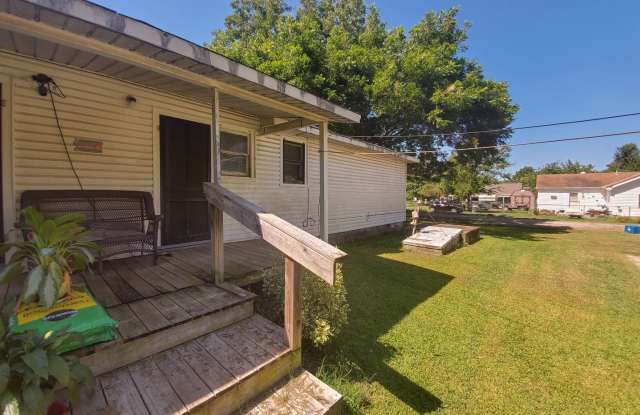 2 bedroom 1 bath duplex in Shawnee photos photos