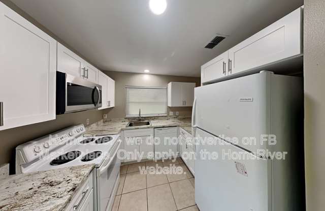 421 Hunter Cir photos photos
