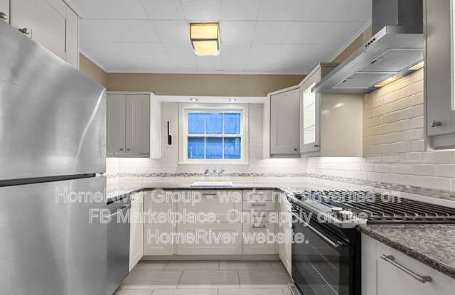 711 E 50th St photos photos