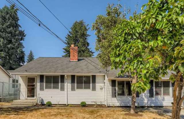 Unique Burien home with updated touches Gallery 3