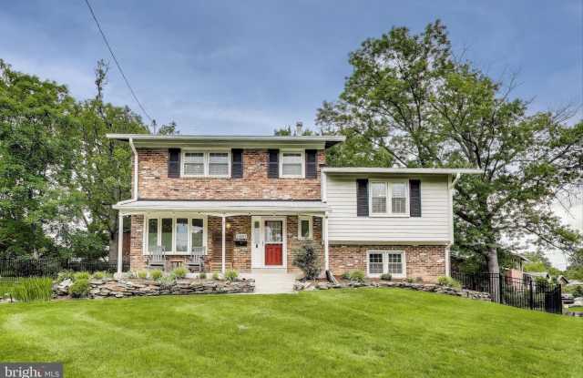 11601 GEORGETOWNE COURT - 11601 Georgetowne Court, Potomac, MD 20854