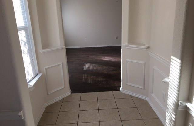 6420 Valleybrooke Court - 6420 Valleybrooke Court, Arlington, TX 76001