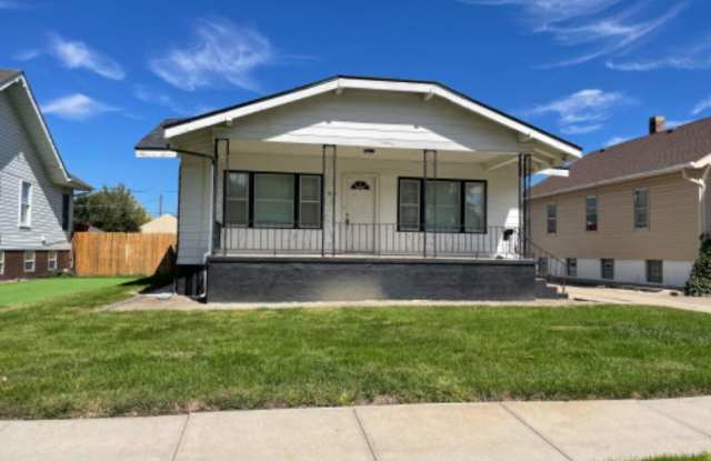 618 Broadway Street - 618 Broadway Street, Sterling, CO 80751