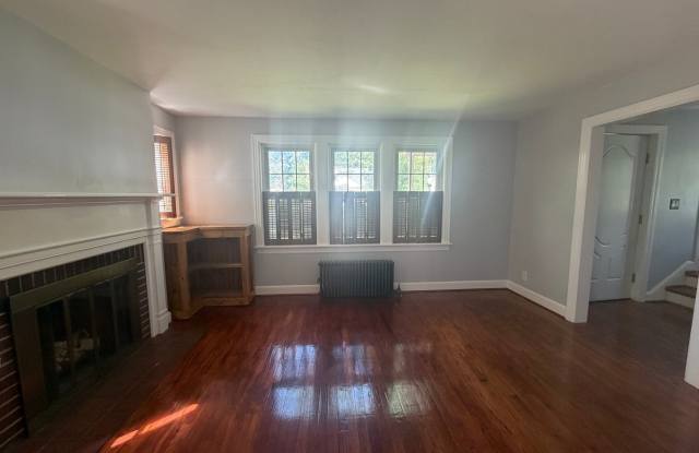 Lovely Single Family Home For Rent photos photos