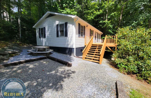 2bd/2ba Home in Linville - 150 Henley Lane, Avery County, NC 28657 2bd/2ba Home in Linville - 150 Henley Lane, Avery County, NC 28657