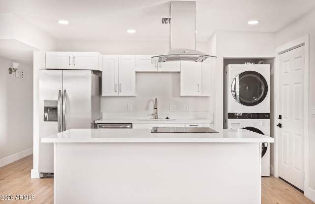 1611 W 5TH Street photos photos