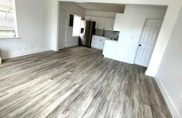 1249 NW 57th St photos photos