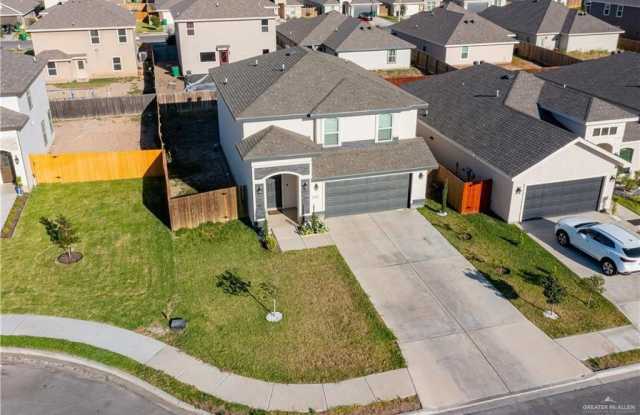2307 N 26th Drive Gallery 2