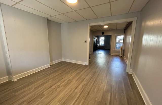 3 beds 1bath - 23 General Greene Avenue, Trenton, NJ 08618