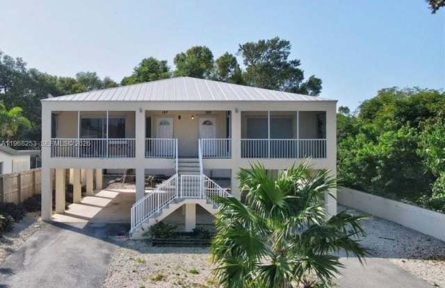 197 Casa Court photos photos