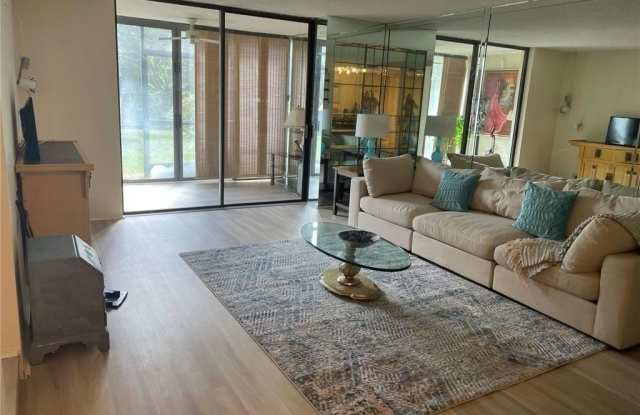 3730 Inverrary Dr photos photos