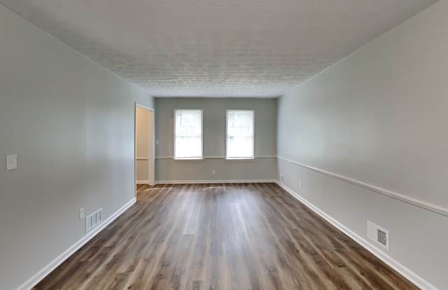 10149 Carlton Trl NW Gallery 2