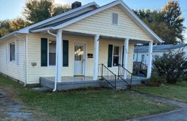 Affordable. Great Neighborhood. Ready for a family. Gallery 1