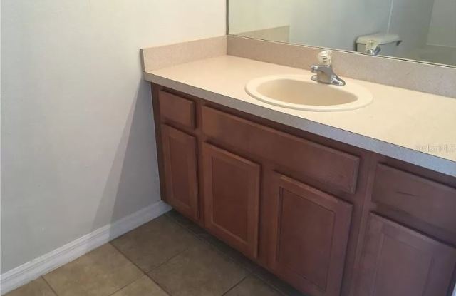 8795 Christie Dr Gallery 4
