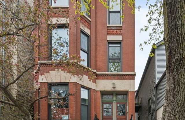 624 N May Street photos photos