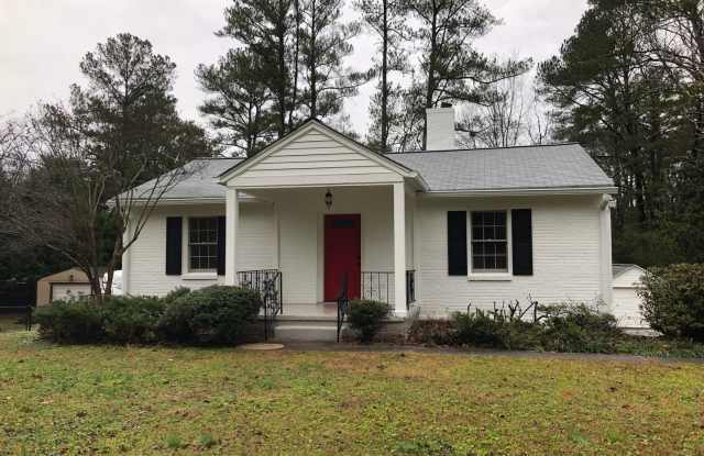 Updated Bungalow with Easy Access to Emory  CDC photos photos