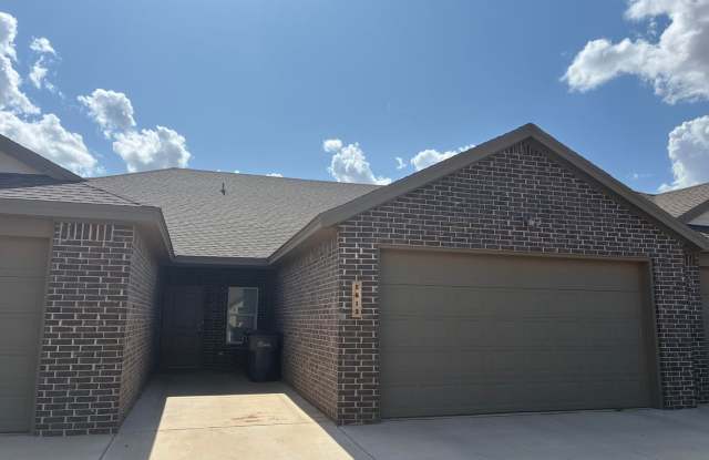 Beautiful 2bedroom New Construction Duplex photos photos