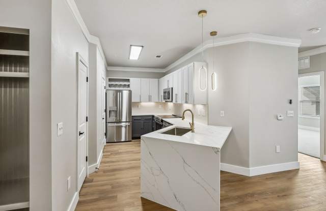 The Walton photos photos