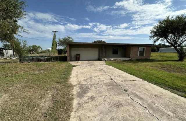 4211 W University Drive photos photos