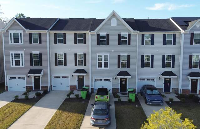 6425 Pathfinder Way photos photos
