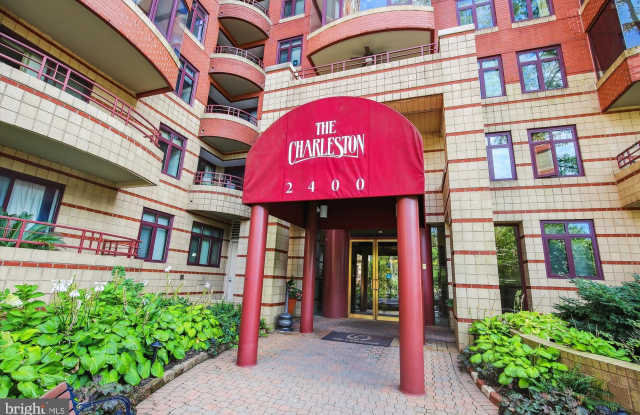2400 CLARENDON BOULEVARD photos photos
