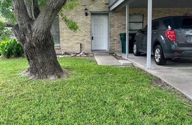 4813 Shadowbend Drive - 4813 Shadowbend Drive, Corpus Christi, TX 78413