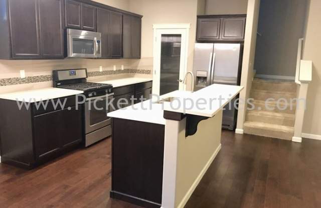 2110 Southwest Nautical Street Gallery 4