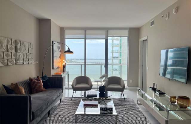 1300 Brickell Bay Dr 2307 photos photos