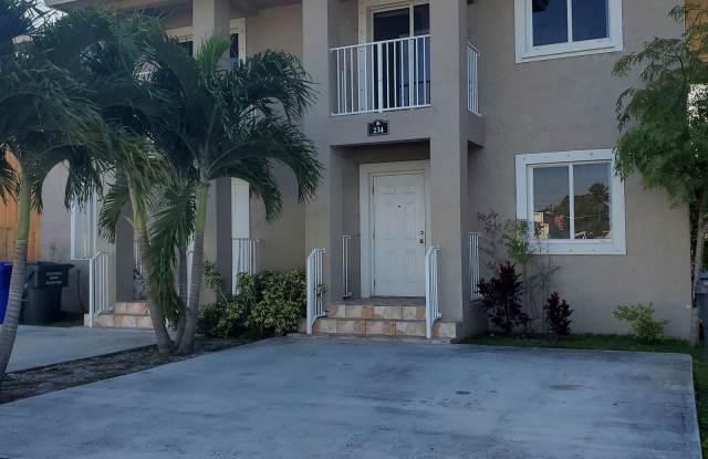 304 North 61st Terrace photos photos